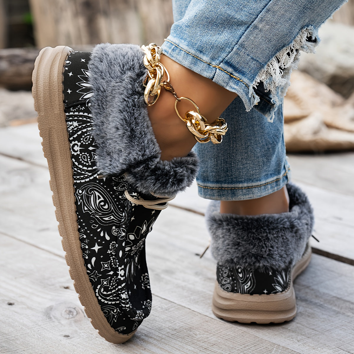 Elegant Floral Slip On Loafers For Women Blue White Comfort