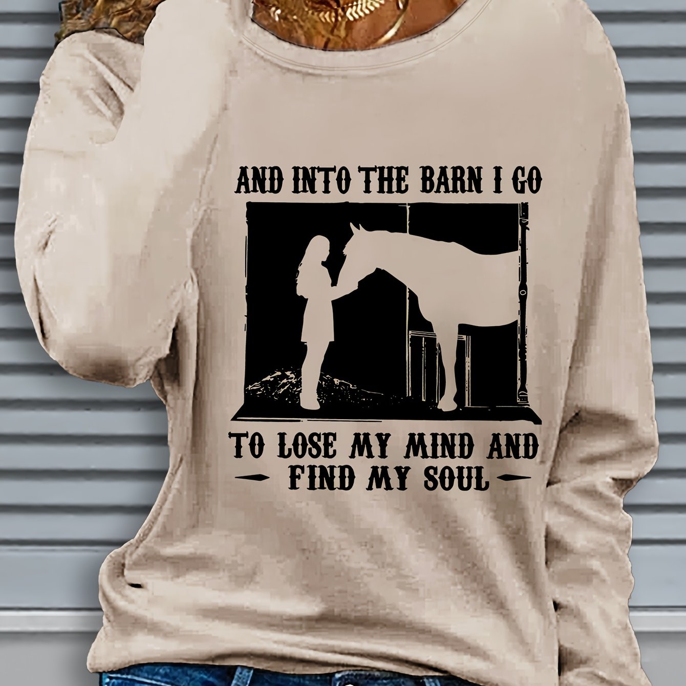 Women's Long Sleeve Crew Neck Graphic Print Horse Barn Top