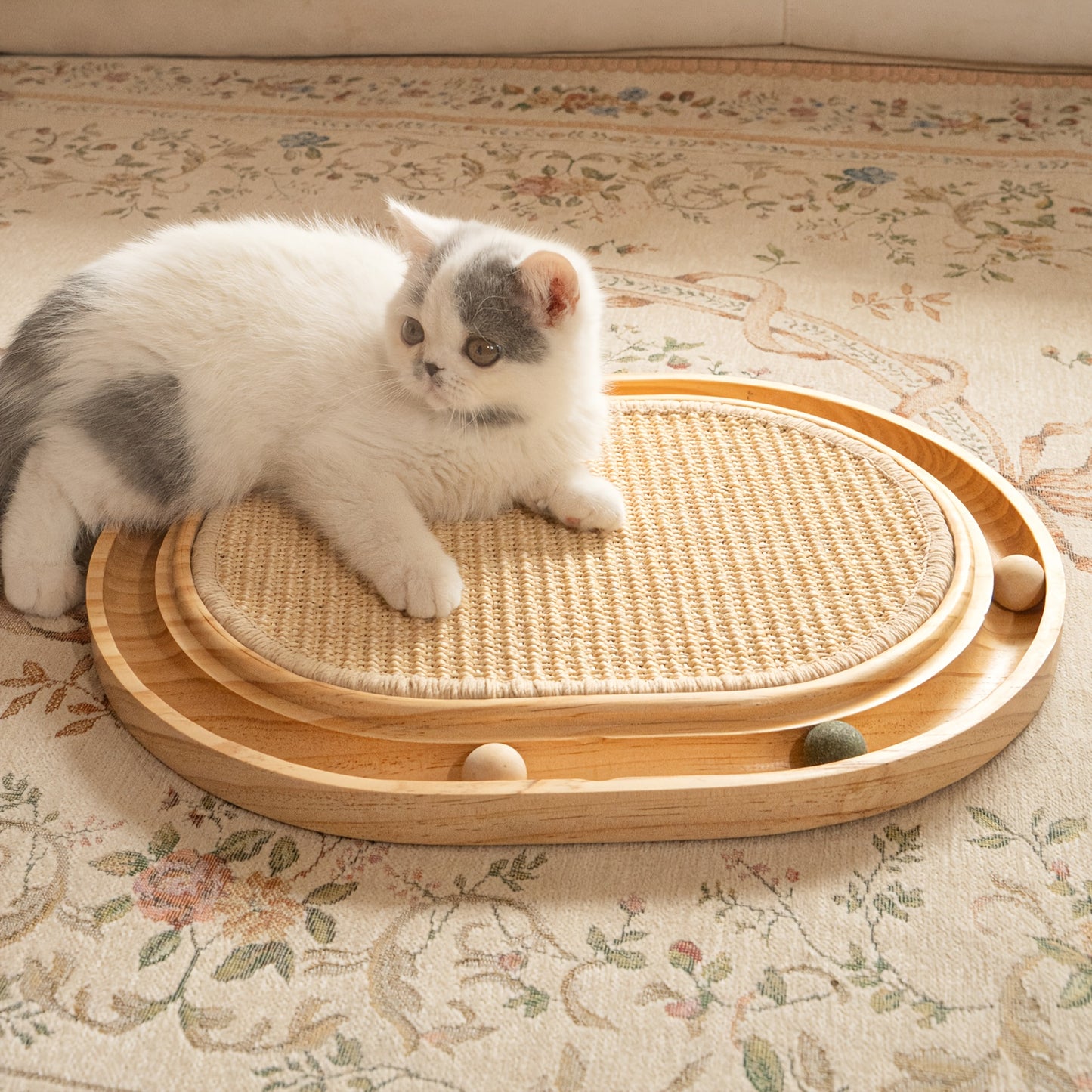 Sisal Cat Scratcher Toy With Ball Track For Indoor Cats