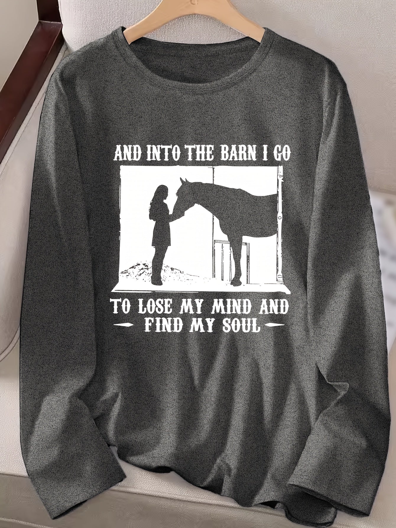 Women's Long Sleeve Crew Neck Graphic Print Horse Barn Top