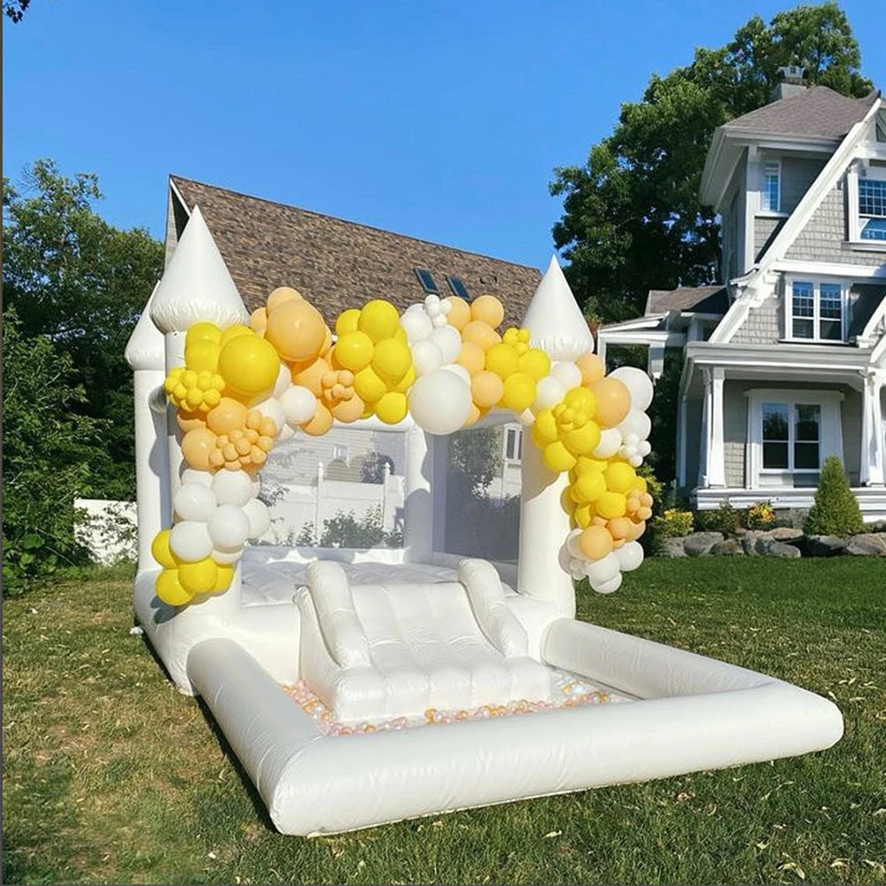 PVC Inflatable White Bounce House Professional Jumping Bouncy Castle With Ball Pit And Air Blower For Kids Wedding Party
