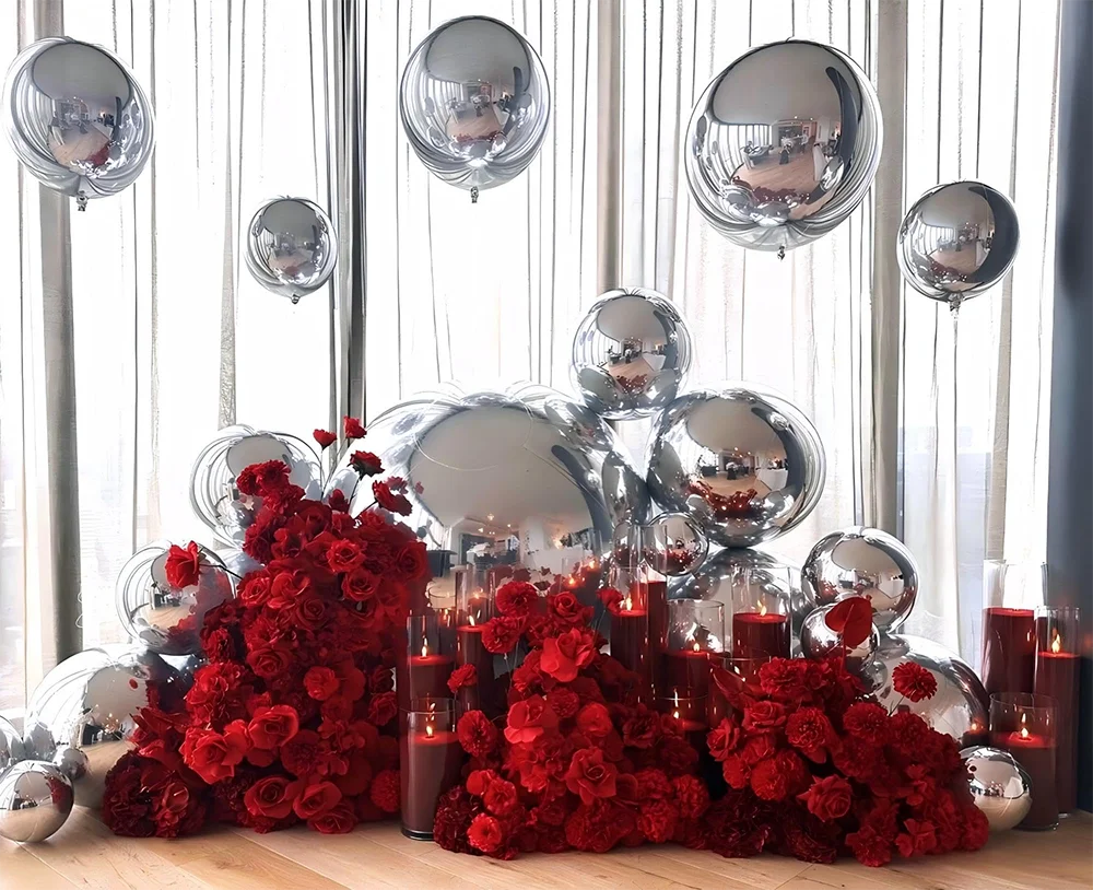 Inflatable Mirror Balls Set of 6 Shiny Silver Airtight Giant Mirror Balloon Hanging PVC Sealed Sphere Ball for Party Decoration