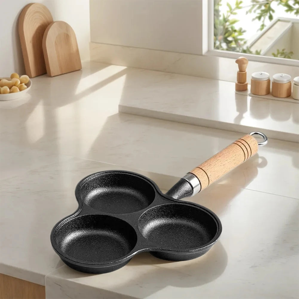 3 Cup Cast Iron Egg Frying Pan Non Stick Pancake Pan with Handle Omelette Pan for Breakfast Fried Eggs Pancakes Steaks